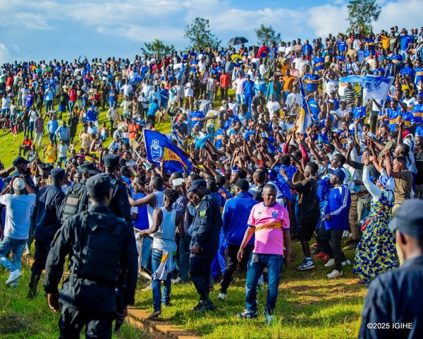 Minisitiri wa Siporo, Nelly Mukazayire yavuze ku mvururu zatumye umukino wa Bugesera na Rayon Sports uhagararira ku munota wa 52