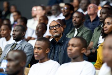 Perezida Paul Kagame yitabiriye itangizwa rya Shampiyona Nyafurika yʼAmakipe yʼAbagabo muri Volleyball, yatangiye APR VC yitwara neza