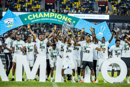 Rwanda Premier League yemeje ko hazatangwa ibikombe bibiri bya shampiyona, bitandukanye n’ibyo FERWAFA yari yatangaje