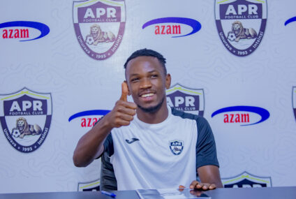 AMAFOTO – APR FC yatangaje Uwiyaremye Fidali wakiniraga Intare FC nk’umukinnyi wayo mushya wiyongera kuri Rubuguza Jean Pierre wakiniraga Gicumbi FC