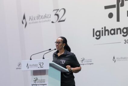 Madamu Jeannette Kagame yasabye urubyiruko kwirinda kuyobywa na ba mpemuke ndamuke